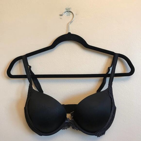 Victoria’s Secret 32DD/F70 black bra lace Dream Angels classic - Picture 1 of 10